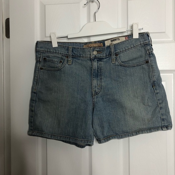 Levi’s 515 Shorts Jean Cotton Blend 12 - Picture 1 of 5